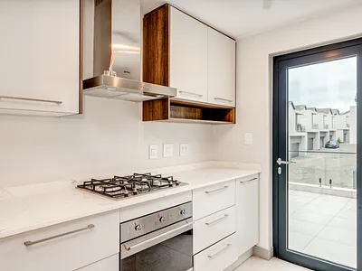 2 Bedroom Apartment To Rent in Sandton - 6djr.webp