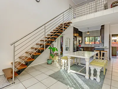 3 Bedroom Apartment For Sale in Sandton - 1ZNH.webp