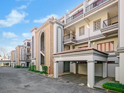 2 Bedroom Apartment To Rent in Sandton - zbYi.webp