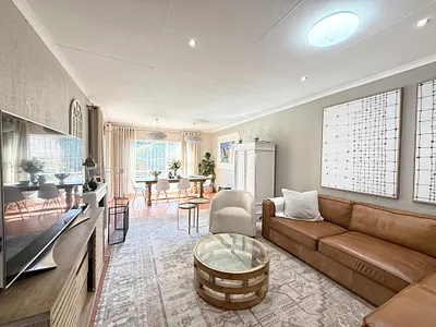 3 Bedroom Townhouse To Rent in Sandton - pO9D.webp