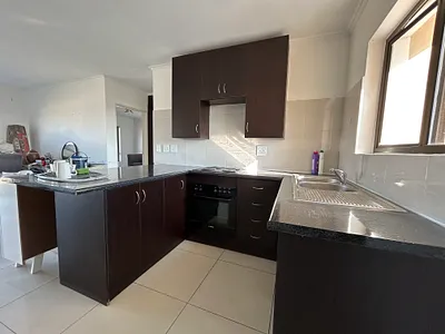 2 Bedroom Apartment To Rent in Midrand - xdRn.webp