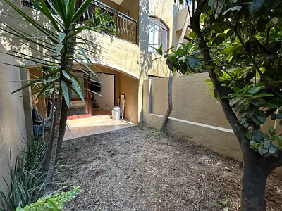 0.5 Bedroom Apartment To Rent in Sandton - 1oTn.webp
