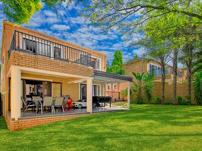 3 Bedroom Townhouse For Sale in Sandton - NEpg.webp