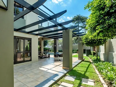 1 Bedroom Apartment For Sale in Sandton - img