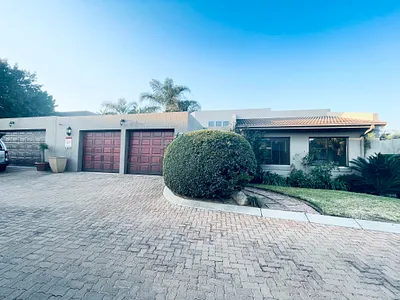 3 Bedroom House To Rent in Randburg - ixau.webp