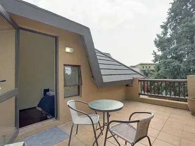 1.5 Bedroom Apartment For Sale in Sandton - img