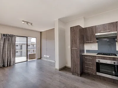 2 Bedroom Apartment To Rent in Sandton - img