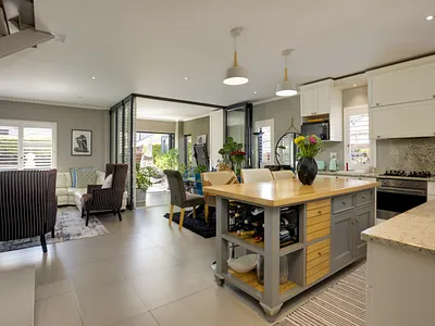 3 Bedroom Townhouse For Sale in Sandton - KkWl.webp