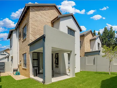 3 Bedroom House For Sale in Sandton - img