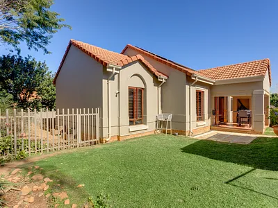 3 Bedroom Townhouse For Sale in Sandton - img