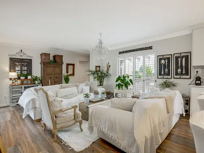 2 Bedroom House For Sale in Sandton - Ax8A.webp