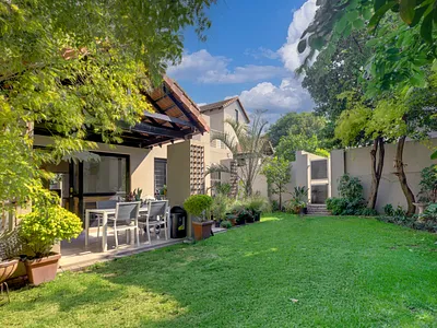 2 Bedroom Townhouse For Sale in Sandton - img