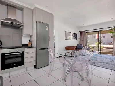 1 Bedroom Apartment For Sale in Sandton - lxS0.webp