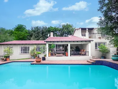 4 Bedroom House To Rent in Sandton - img