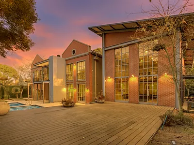 4 Bedroom House For Sale in Sandton - C3xp.webp