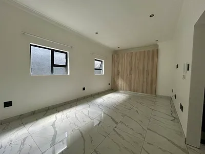 0.5 Bedroom Apartment To Rent in Sandton - img