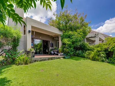 2 Bedroom Townhouse For Sale in Sandton - img