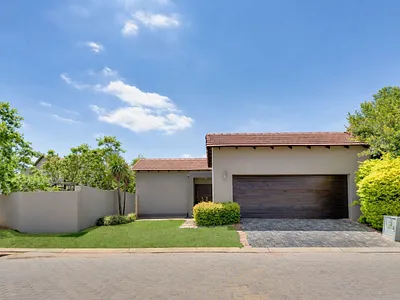 2 Bedroom House To Rent in Sandton - img