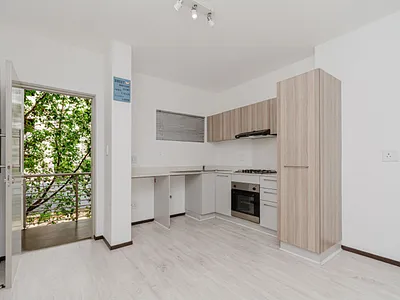 2 Bedroom Apartment For Sale in Sandton - img