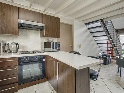 2 Bedroom Apartment To Rent in Sandton - img