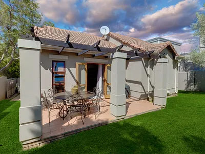 2 Bedroom Apartment To Rent in Sandton - img