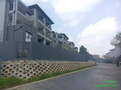 1 Bedroom Apartment To Rent in Edenvale - img