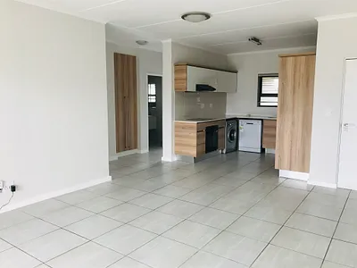 2 Bedroom Apartment To Rent in Midrand - 6npY.webp