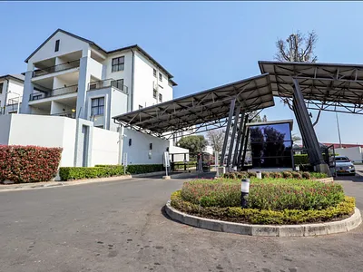 1 Bedroom Apartment To Rent in Sandton - lWbR.webp
