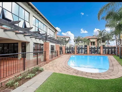 3 Bedroom Apartment To Rent in Sandton - LLgV.webp