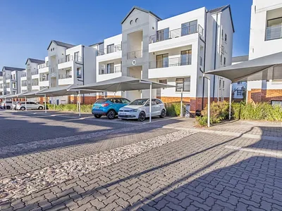 2 Bedroom Apartment To Rent in Edenvale - kyp5.webp