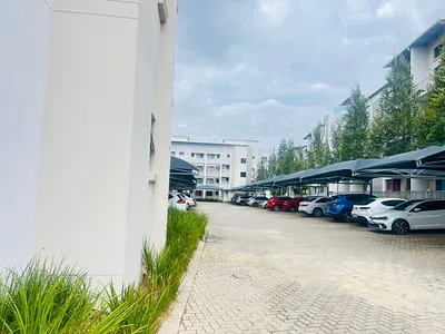 2 Bedroom Apartment To Rent in Sandton - oZH3.webp