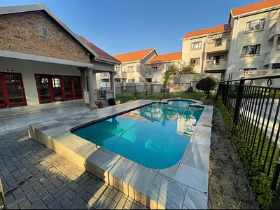 1 Bedroom Apartment To Rent in Sandton - KTqw.webp