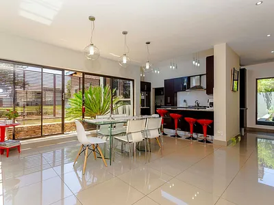 4 Bedroom House For Sale in Kempton Park - i7vA.webp
