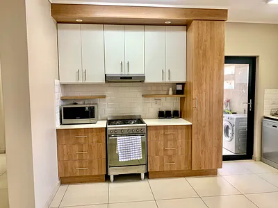 3 Bedroom Apartment For Sale in Midrand - eyXN.webp
