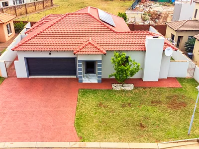 3 Bedroom House For Sale in Centurion - img