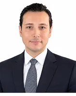 Robert Ivanov - LXkt.webp
