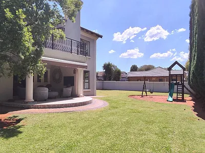 5 Bedroom House To Rent in Centurion - OEMv.webp