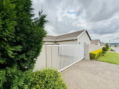 3 Bedroom House For Sale in Midrand - nD5N.webp
