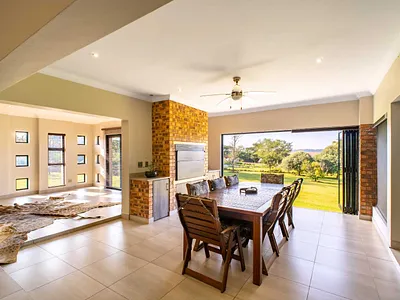 5 Bedroom House For Sale in Zwavelpoort AH, Pretoria - BQrq.webp