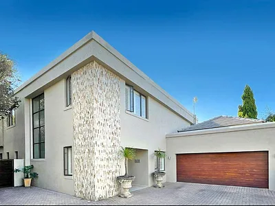 4 Bedroom Townhouse For Sale in Sandton - 0NLc.webp