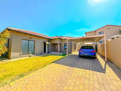 3 Bedroom House To Rent in Midrand - BVOp.webp