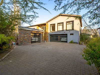 5 Bedroom House For Sale in Midrand - SJwB.webp