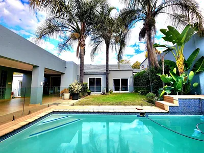 3 Bedroom House For Sale in Sandton - sdIv.webp