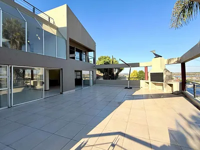 6 Bedroom House For Sale in Centurion - GOPN.webp