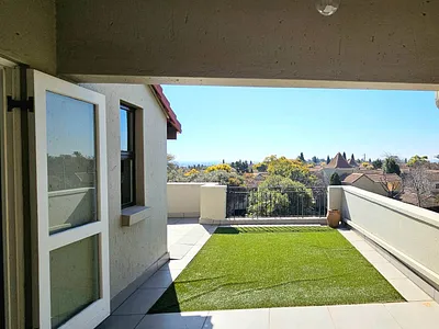 2 Bedroom Apartment To Rent in Sandton - 4LeK.webp