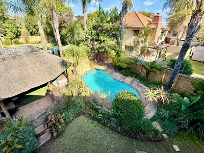 3 Bedroom House For Sale in Sandton - xaJy.webp