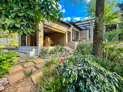 4 Bedroom House For Sale in Pretoria - img