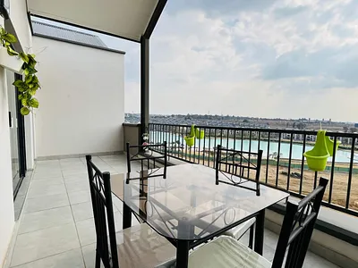 2 Bedroom Apartment To Rent in Midrand - tE9k.webp