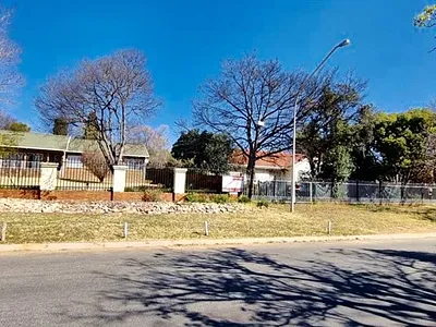 8 Bedroom House For Sale in Pretoria - jW8u.webp