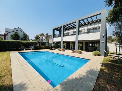 3 Bedroom Townhouse For Sale in Sandton - img